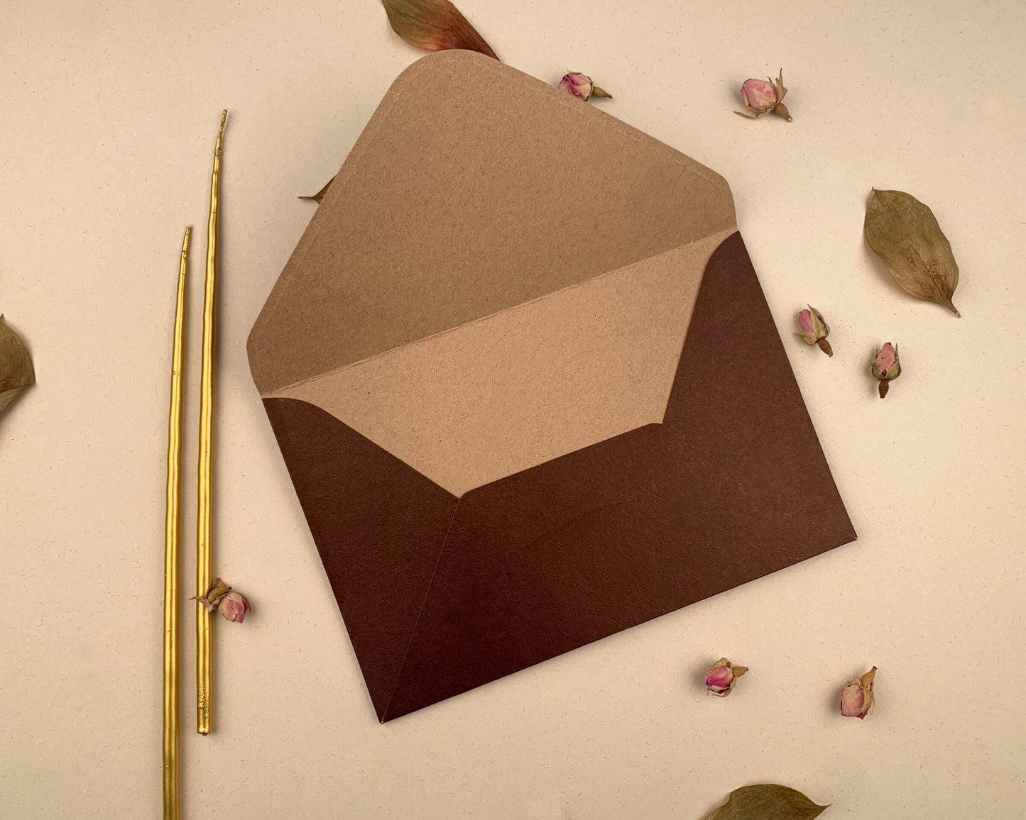 Plic Invitatie - B14x21 cm, 210gr. visiniu - orizontal