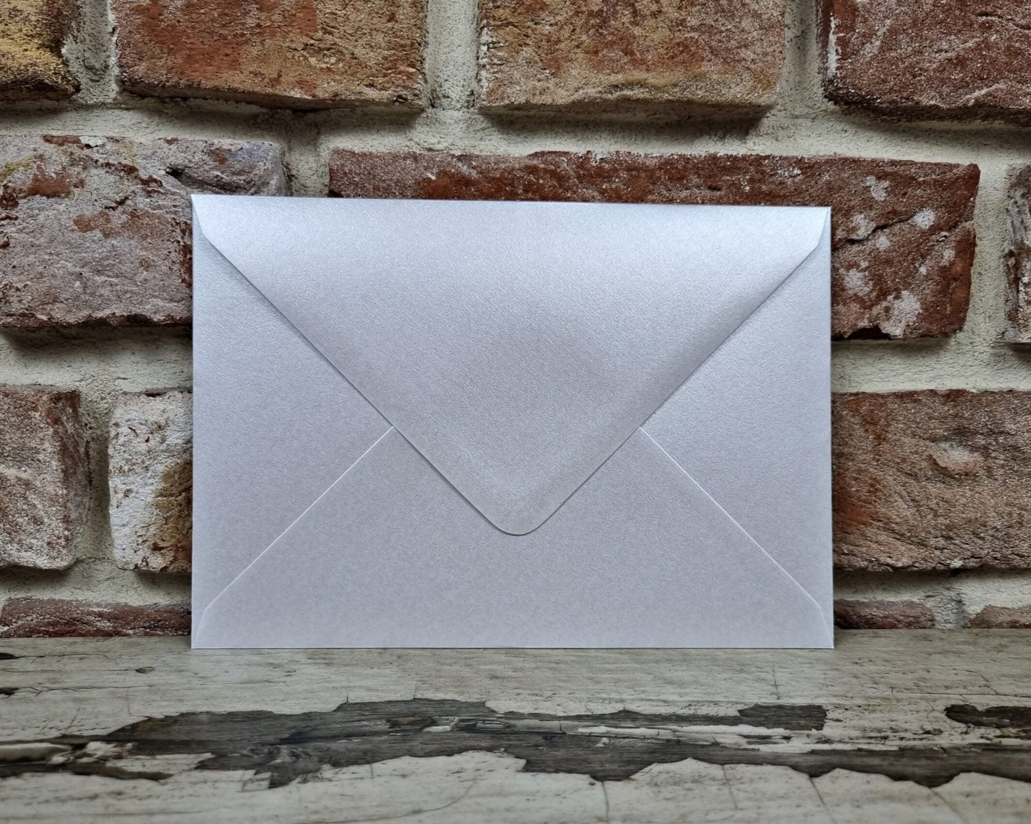 Plic Invitatie - z007 Alb Satinat - MirajulNuntii.ro