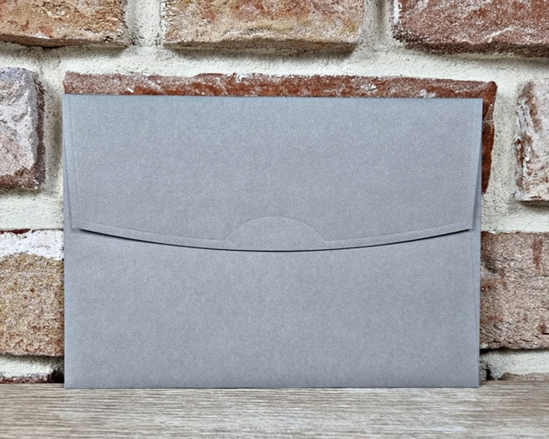 Plic Invitatie - z9144 Argintiu Mat - MirajulNuntii.ro
