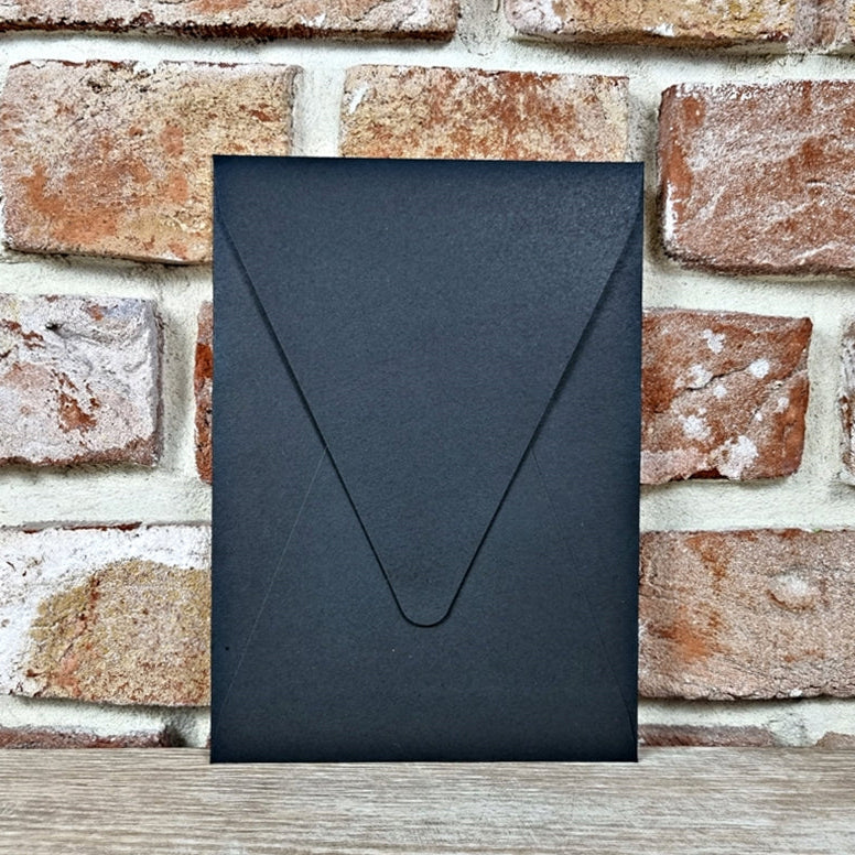 Plic Invitatie - z9192 Negru - MirajulNuntii.ro