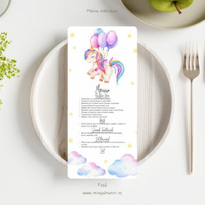 Meniu individual de botez, față, pe carton alb satinat: unicorn cu baloane colorate sus, nori pastel jos și meniul cu Gustare rece, Pește, Sarmale tradiționale, Fel principal și Tort, cod Magnific B.15-20015