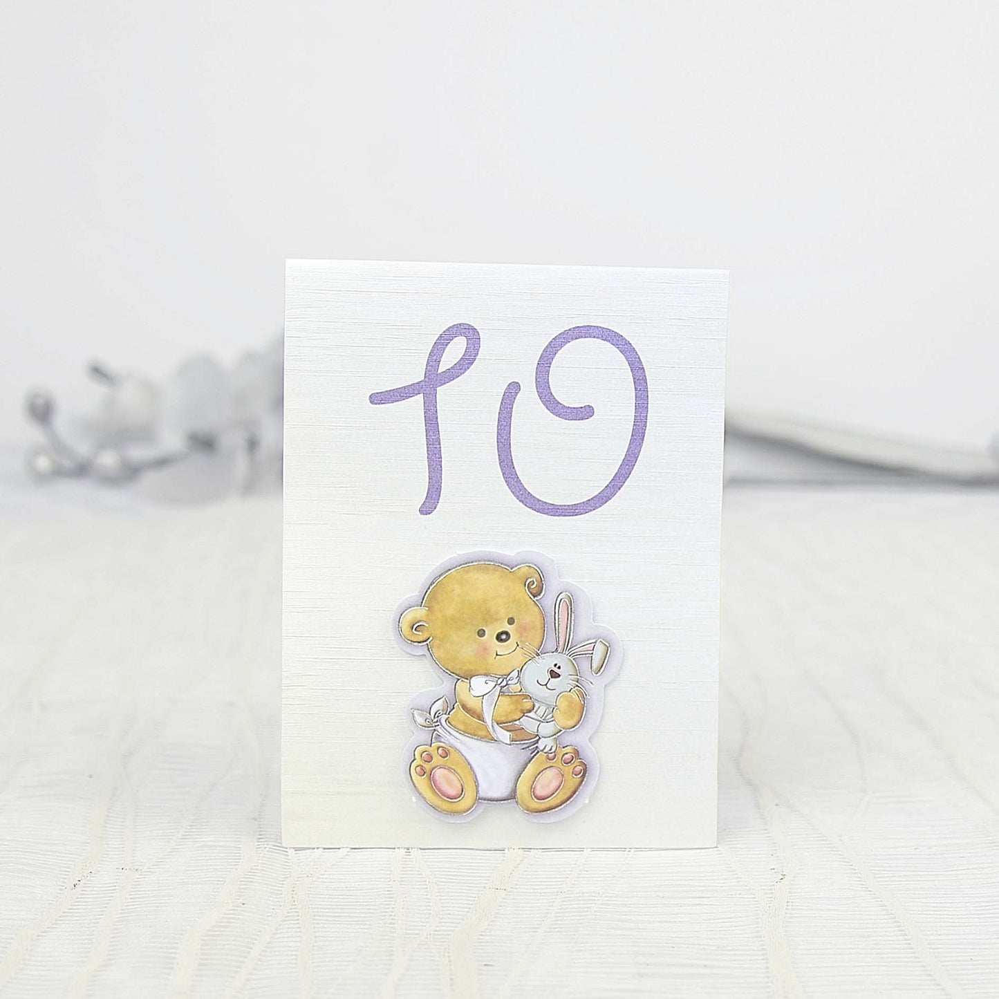 Numar de masa-botez cod Deluxe-1205 - MirajulNuntii.ro