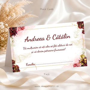 Plic de bani nuntă personalizat C.50, fața: numele mirilor „Andreea & Cătălin” și mesajul de mulțumire în bordo, rândul „Familia:”, trandafiri bordo și roz în colțuri, ramă aurie