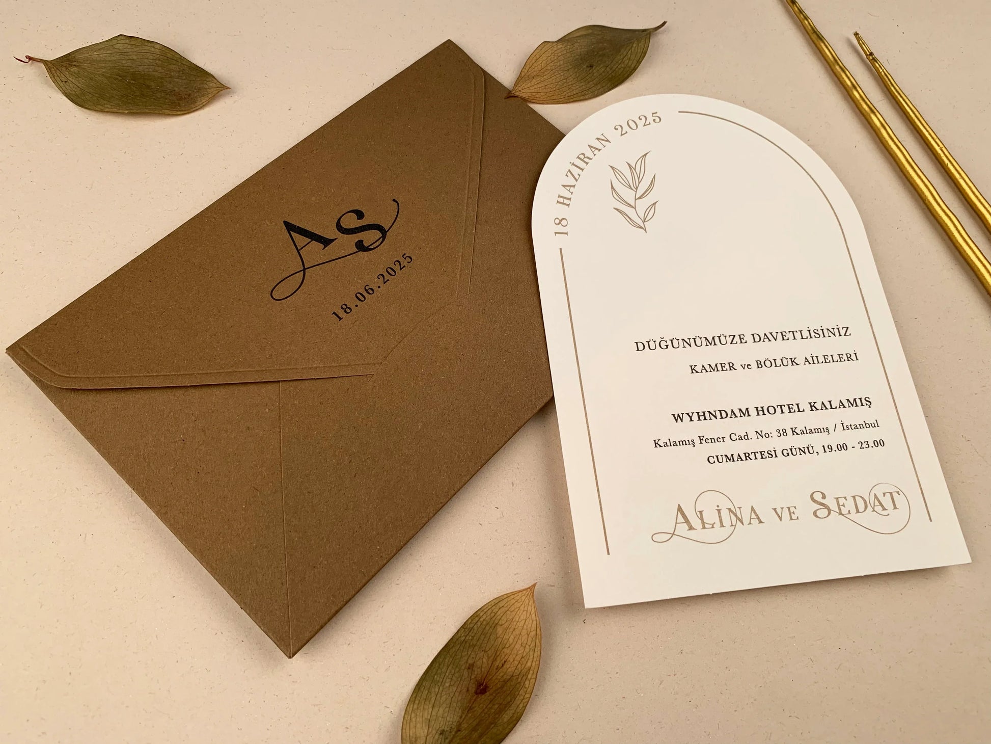 Invitatii De Nunta - 12250 Ela - MirajulNuntii.ro