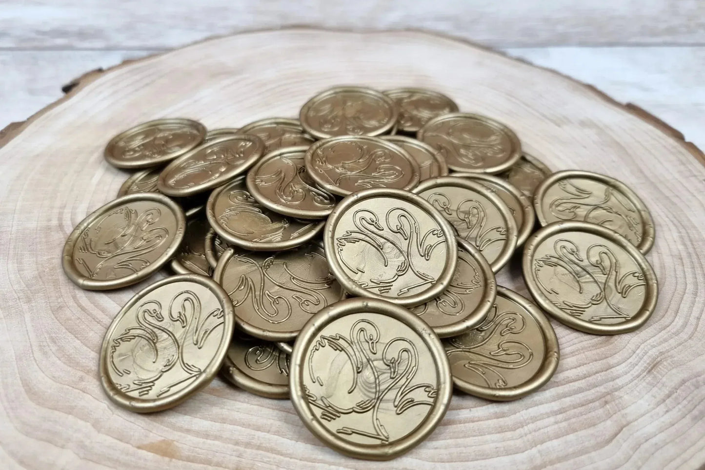 Sigilii din ceară naturală - model Auriu Lebede