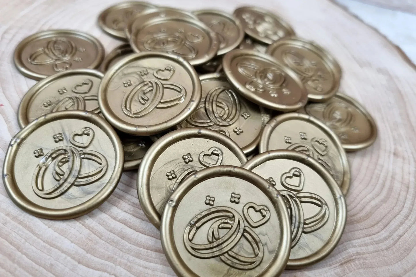 Sigilii din ceară naturală - model Auriu Verighete