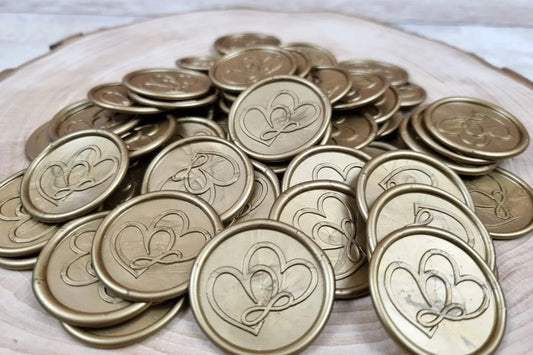 Sigilii din ceară naturală - model Auriu Inimi Infinit