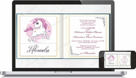 Invitație digitală de botez cod Miraj 6019 cu unicorn alb cu coamă roz, afișată pe laptop și telefon.