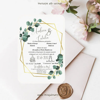Invitație de nuntă cod Magnific C.12 cu ramuri de eucalipt în acuarelă și nume scrise caligrafic.