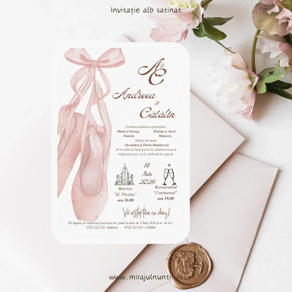 Invitație de nuntă roz pudrat și bronz cod Magnific C.37, cu nume scrise caligrafic.