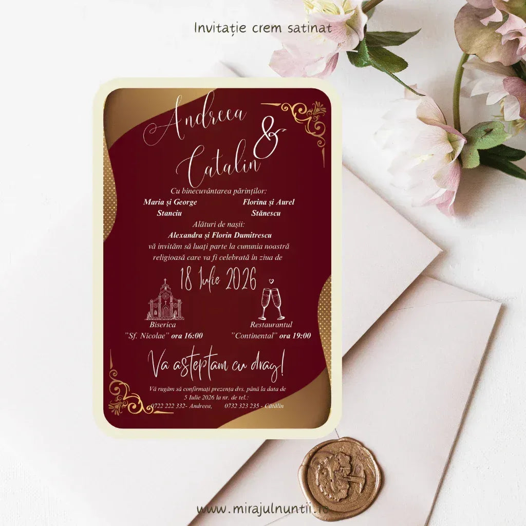Invitație de nuntă cod Magnific C.14 în vișiniu, cu margini aurii punctate și ornamente aurii.