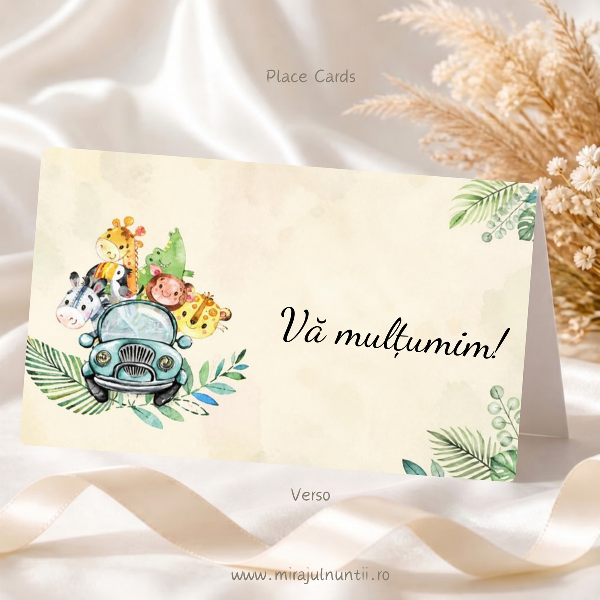 Spatele plicului de bani botez B. 7600, cu mesajul „Vă mulțumim!”, mașinuța vintage cu animale safari și frunze tropicale.