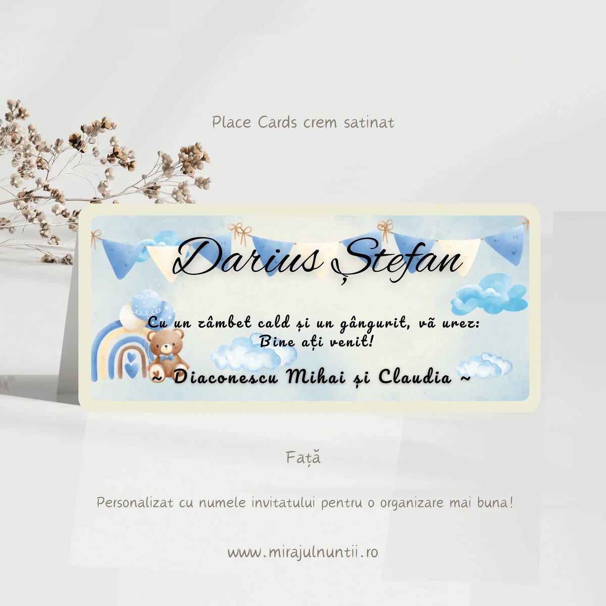 Plic de bani botez personalizat cu numele copilului, design ursuleț cu curcubeu și nori, cod B.12-20012.