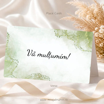 Plic de bani nuntă personalizat C.41, spatele: marmură verde olive cu linii aurii în colțuri și mesajul „Vă mulțumim!” tipărit cu litere caligrafice
