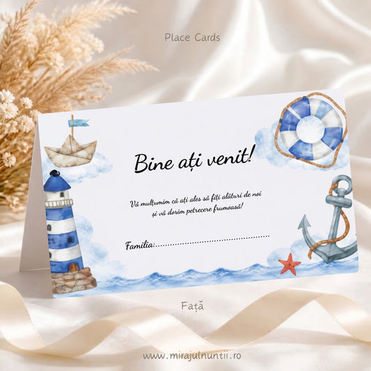 Plic de bani botez din setul de 50 buc. Place Cards 20025, fața cu Bine ați venit!, far, bărcuță, colac de salvare și ancoră
